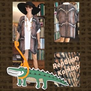 Short Sleeved Kimono